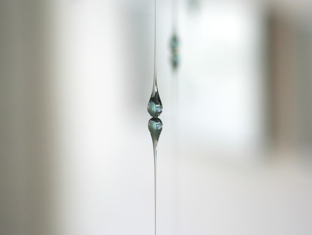 Raindrop-Mirror-Gallery